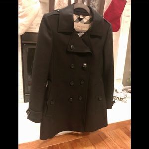 Women’s Burberry Brit Pleat Back Peacoat size 6!
